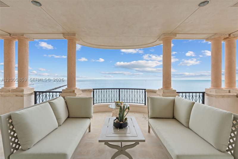 6 bedroom Condominium at 7282 Fisher Island Dr 7282, Oceanside @ Fisher Isl Co, Fisher Island — photo 2