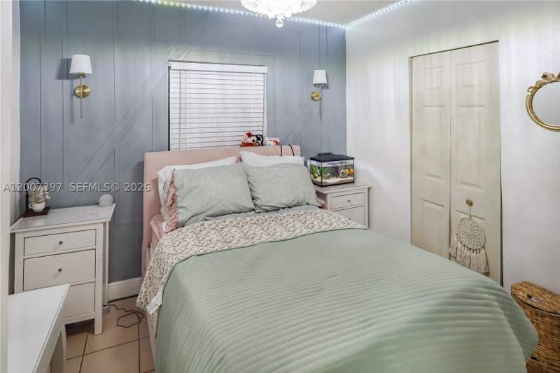 3 bedroom SingleFamilyResidence at 571 E 60th St, Logan Crest Rev Pl, Hialeah — photo 4