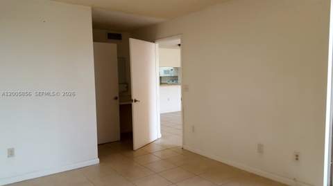 19701 SW 114th Ave 266, Miami FL - photo 15 of 32