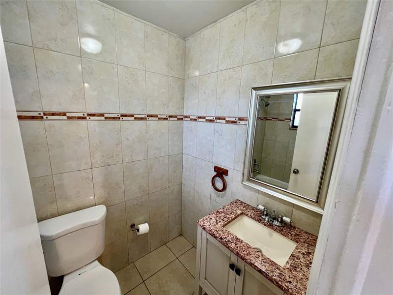1 bedroom Condominium at 13500 NE 3rd Court 412, BROOKVIEW CONDO, North Miami — photo 4