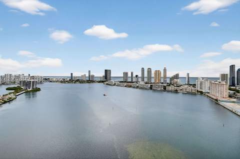2600 Island Blvd Ph-1, Aventura FL - photo 23 of 67