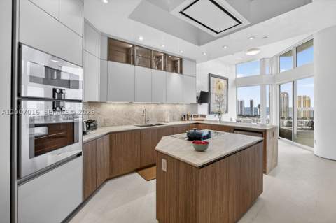 2600 Island Blvd Ph-1, Aventura FL - photo 7 of 67