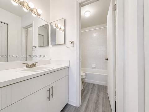 9730 Hammocks Blvd 201-28, Miami FL - photo 10 of 24