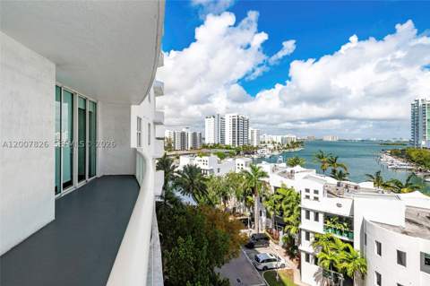 7900 Harbor Island Dr 703, North Bay Village FL - photo 18 of 44