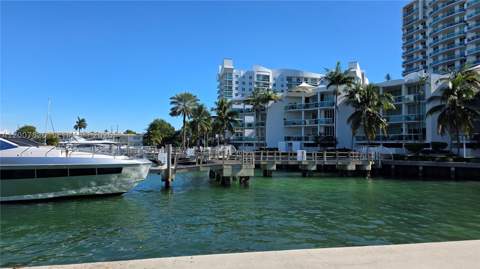 7900 Harbor Island Dr 703, North Bay Village FL - photo 22 of 44
