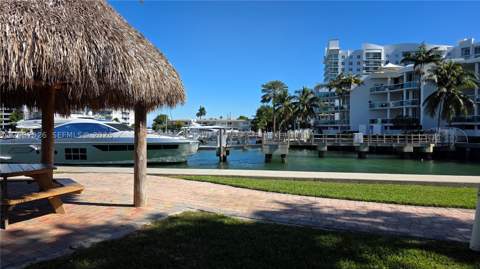 7900 Harbor Island Dr 703, North Bay Village FL - photo 24 of 44