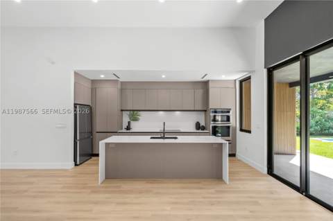 412 NW 47th St, Miami FL - photo 13 of 50