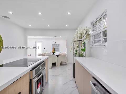 545 NW 52nd St, Miami FL - photo 8 of 35