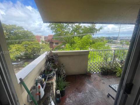 680 Miller Dr W401, Miami Springs FL - photo 12 of 24