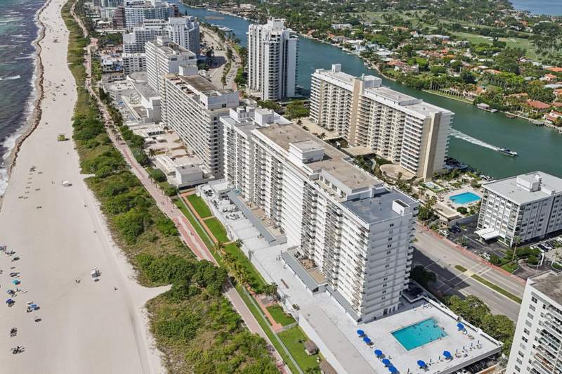 2 bedroom Condominium at 5601 Collins Avenue 1716, The Pavilion, Miami Beach — photo 2