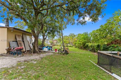10920 NW 12th Ct, Miami FL - photo 8 of 23