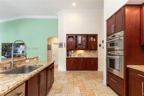 14831 SW 95th Ct, Miami FL - photo 13 of 58