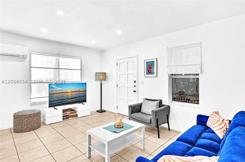 1220 NE 128th St, North Miami FL - photo 12 of 40