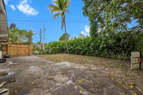 17551 NE 5th Avenue, North Miami Beach FL - photo 7 of 29