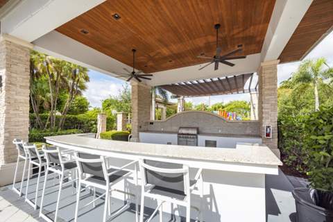 7925 NW 104th Avenue 24, Doral FL - photo 24 of 27