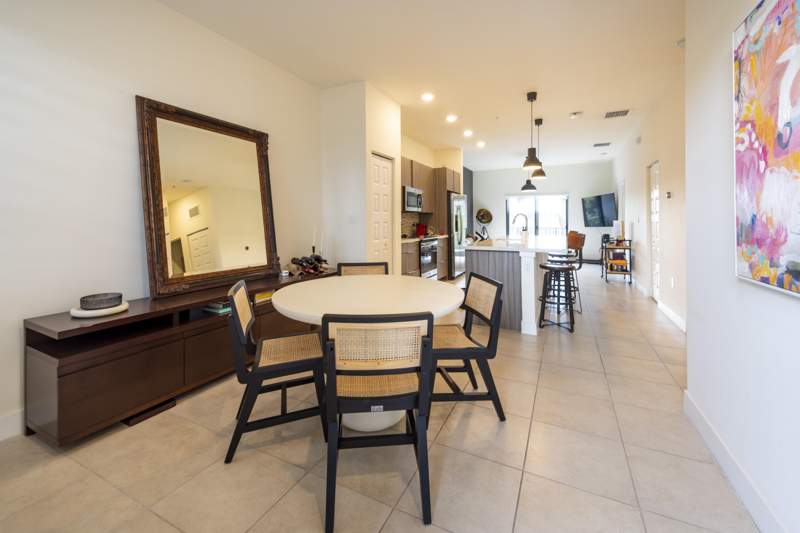 2 bedroom Condominium at 7925 NW 104th Avenue 24, Apex At Park Central Condo, Doral — photo 4