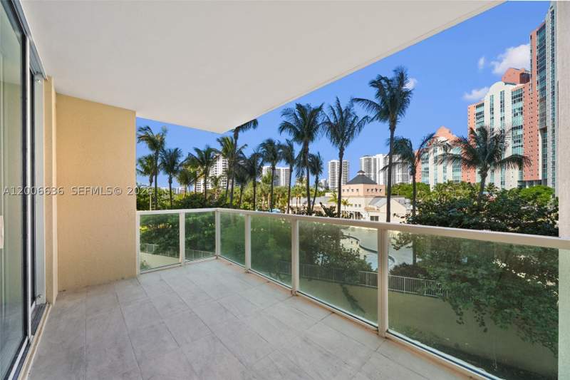 2 bedroom Condominium at 3340 NE 190th St 403, Aventura Marina Condo Num, Aventura — photo 5