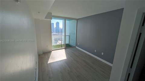 1900 N Bayshore Dr 4007, Miami FL - photo 6 of 29