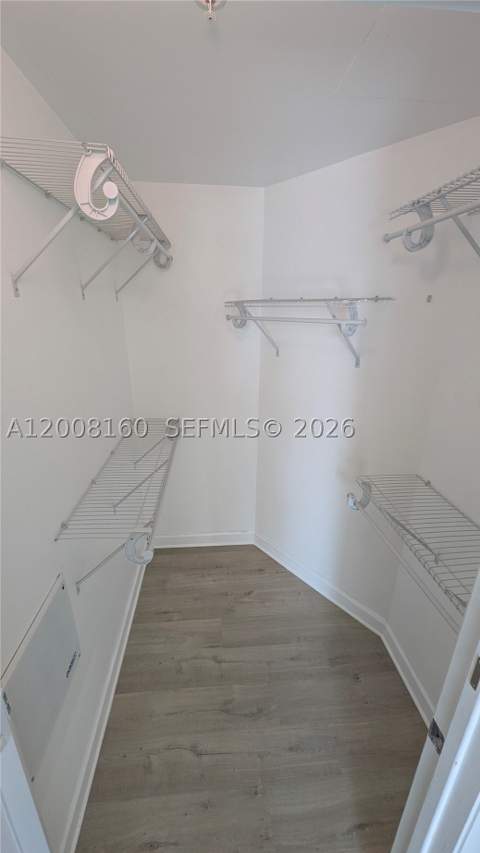 1900 N Bayshore Dr 4007, Miami FL - photo 8 of 29