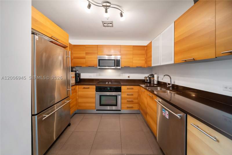 2 bedroom Condominium at 3301 NE 1st Ave M0308, Four Midtown Miami Condo, Miami — photo 3