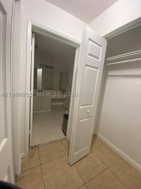 9761 NW 46th Ter 107, Doral FL - photo 7 of 11