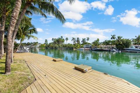 550 S Shore Dr, Miami Beach FL - photo 11 of 38