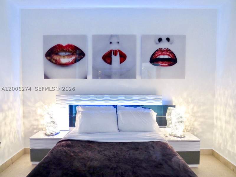 1 bedroom Condominium at 465 Brickell Ave 5704, Icon Brickell I, Miami — photo 2