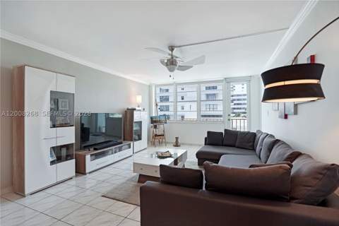 245 18th St 605, Miami Beach FL - photo 9 of 18