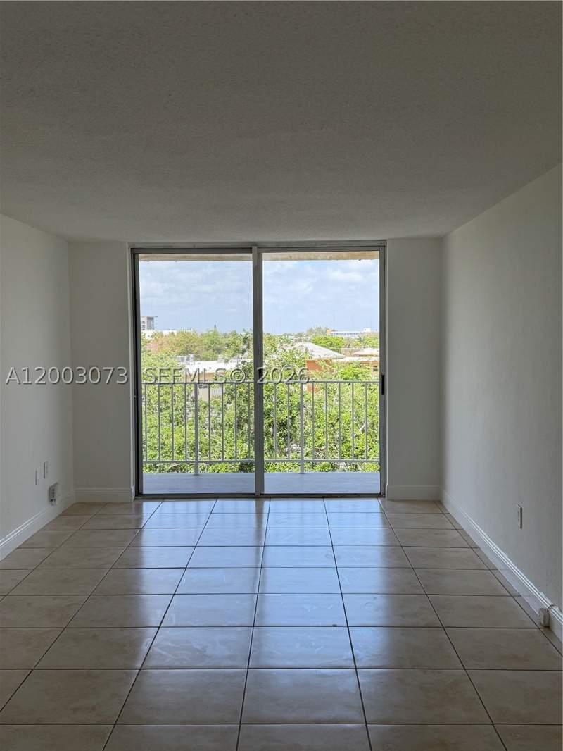 1 bedroom Condominium at 1805 Sans Souci Blvd 526, Bayview Palms Condo, North Miami — photo 3