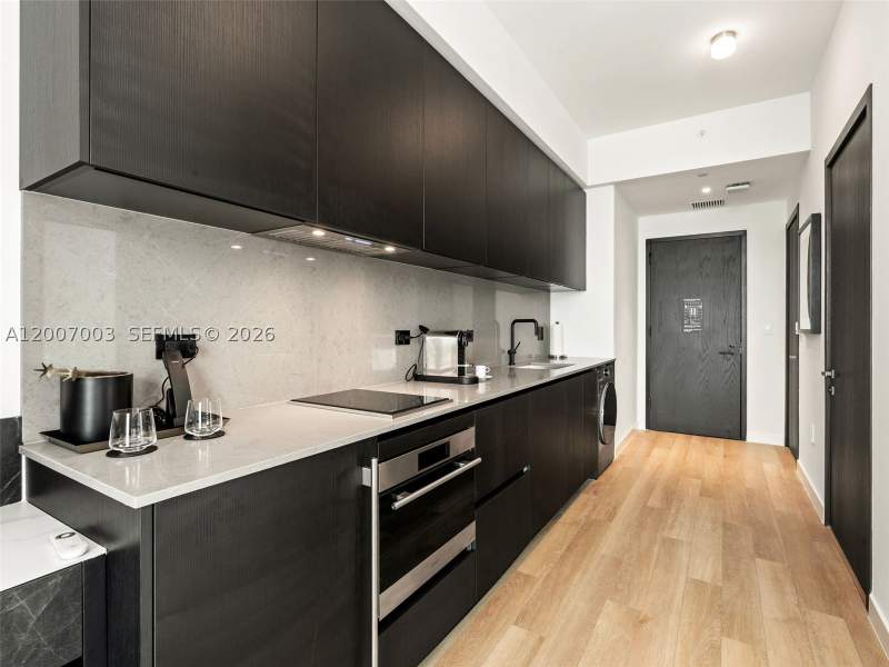0 bedroom Condominium at 20 NE 11th St 4202, Eleven Hotel And Residence, Miami — photo 3