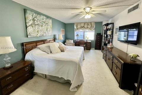 301 174th St 2020, Sunny Isles Beach FL - photo 11 of 37