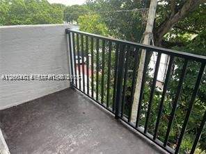6950 W 6th Ave 415, Hialeah FL - photo 18 of 18
