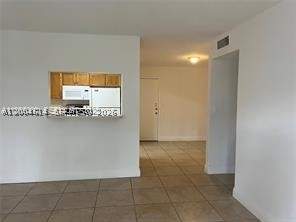 6950 W 6th Ave 415, Hialeah FL - photo 8 of 18