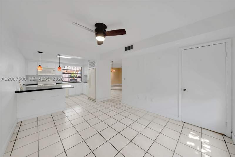 2 bedroom Condominium at 11435 SW 133rd Ct 64-4, Crossings Village Homes C, Miami — photo 3