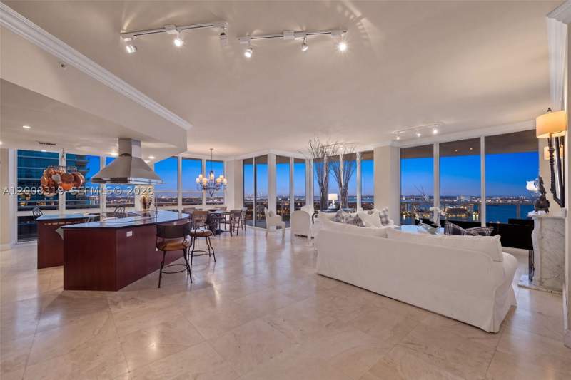 4 bedroom Condominium at 10225 Collins Ave 2004, Bellini Condo, Bal Harbour — photo 4