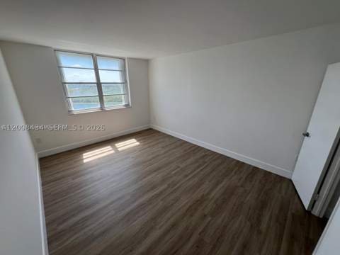 500 Bayview Dr 1120, Sunny Isles Beach FL - photo 22 of 45