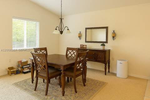 161 SE 22nd Ter, Homestead FL - photo 12 of 37