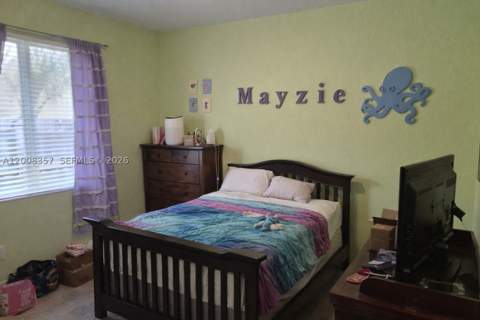 161 SE 22nd Ter, Homestead FL - photo 22 of 37