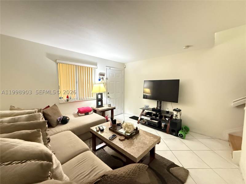 2 bedroom Condominium at 12605 SW 91st St 219, The Shamrock Condo, Miami — photo 4