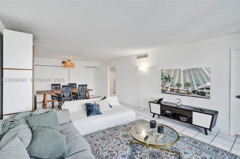 2 bedroom Condominium at 100 Bayview Dr 401, Arlen House East Condo, Sunny Isles Beach — photo 3