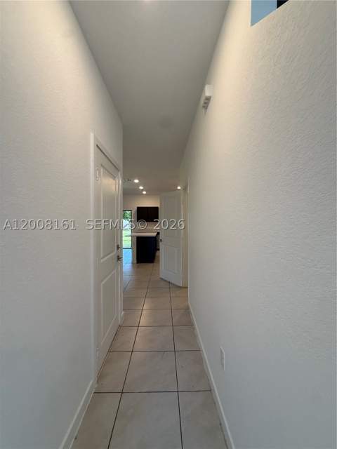 731 SW 11th St, Florida City FL - photo 9 of 18