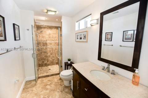 19960 Highland Lakes Blvd, Miami FL - photo 13 of 18