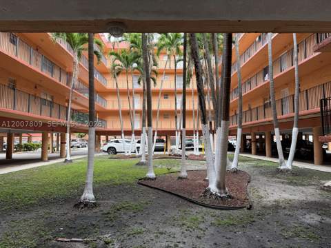 1910 W 56th St 3121B, Hialeah FL - photo 11 of 51