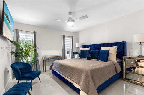 12724 SW 33rd Ter, Miami FL - photo 13 of 41