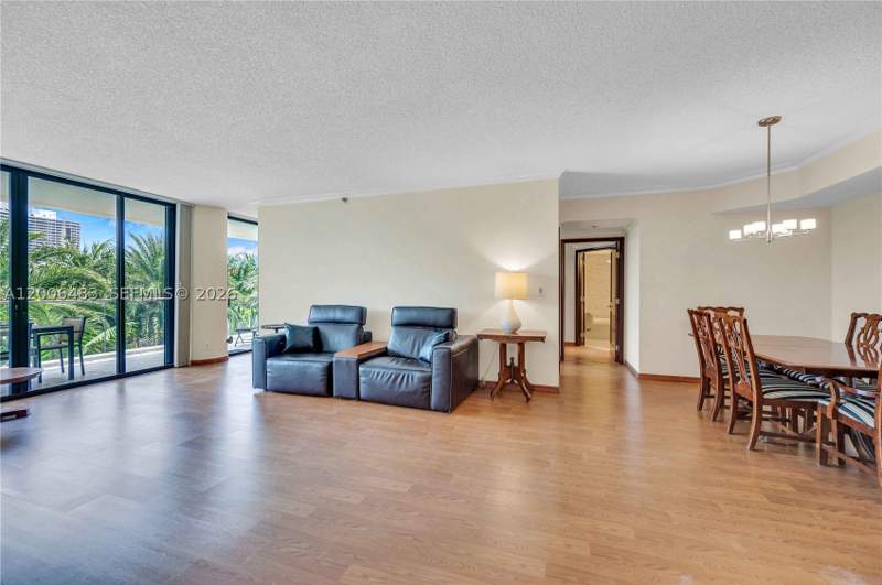 2 bedroom Condominium at 2800 Island Blvd 603, 2800 Isl Blvd Williams Is, Aventura — photo 2