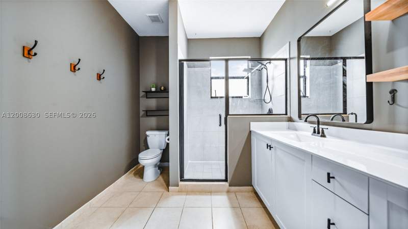 3 bedroom Townhouse at 144 SE 34th Ave, Baywinds Of Dominica And, Homestead — photo 4