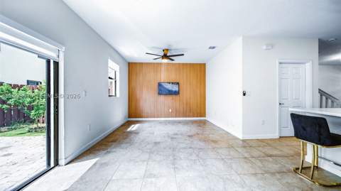 144 SE 34th Ave, Homestead FL - photo 6 of 27