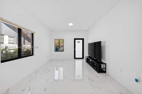 1864 NW 84th St, Miami FL - photo 10 of 34