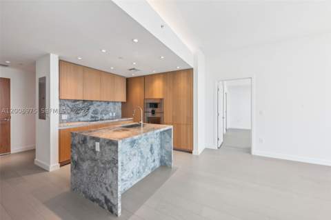 500 Alton Rd. 3004, Miami Beach FL - photo 9 of 31