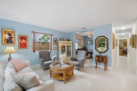 7840 SW 67th Ave, South Miami FL - photo 10 of 43